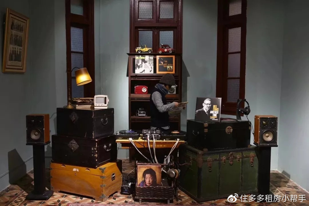 不管是出租屋还是自己存款买的小房住的舒心才是生活