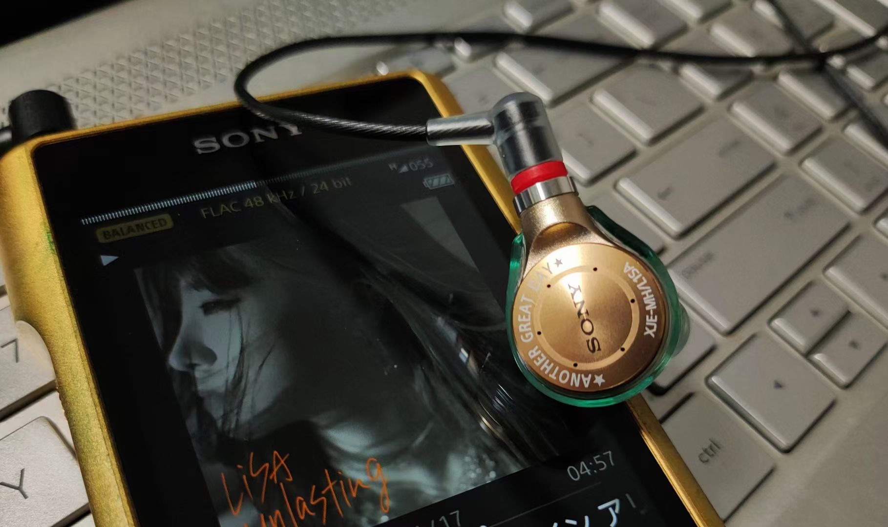 索尼二代justear专属你的耳机,acg的耳机推荐