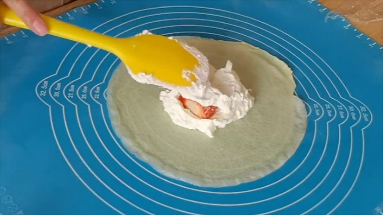 自制班戟蛋糕,甜品班戟怎么做