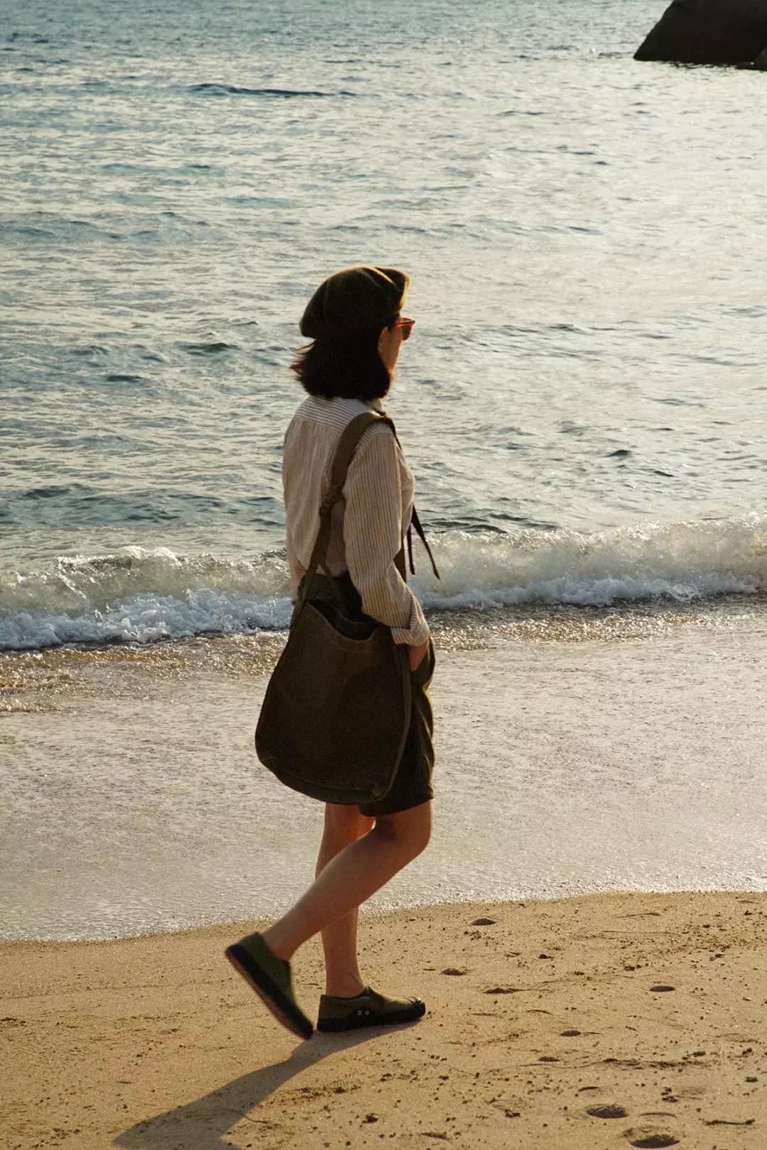 旅行中总会遇到形形色色的人,旅行中总是有两种人