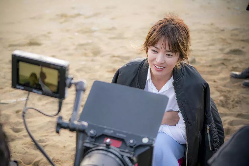 宋慧乔不老童颜的秘笈到底是什么,37岁宋慧乔无龄感究竟靠什么