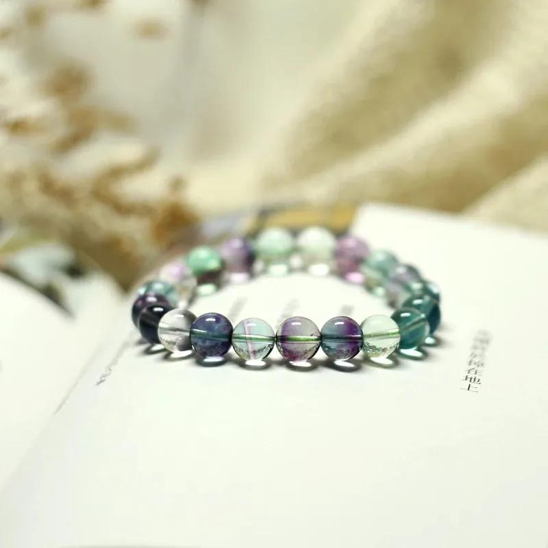 女人应该怎么戴手串转运,女生如何戴手串和表