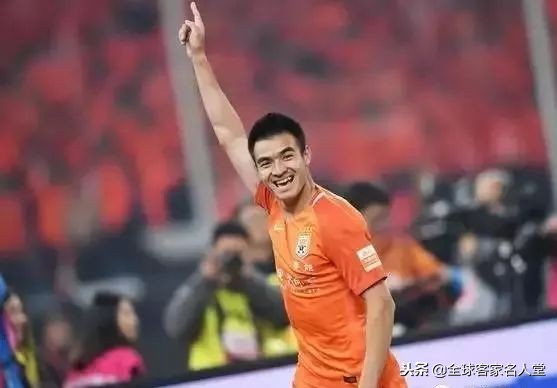 广东梅州足球队中甲,梅州有几个足球俱乐部在中乙