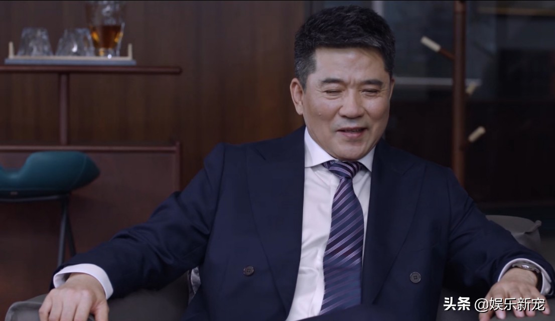 精英律师栗娜干练情商高,精英律师栗娜个人简介