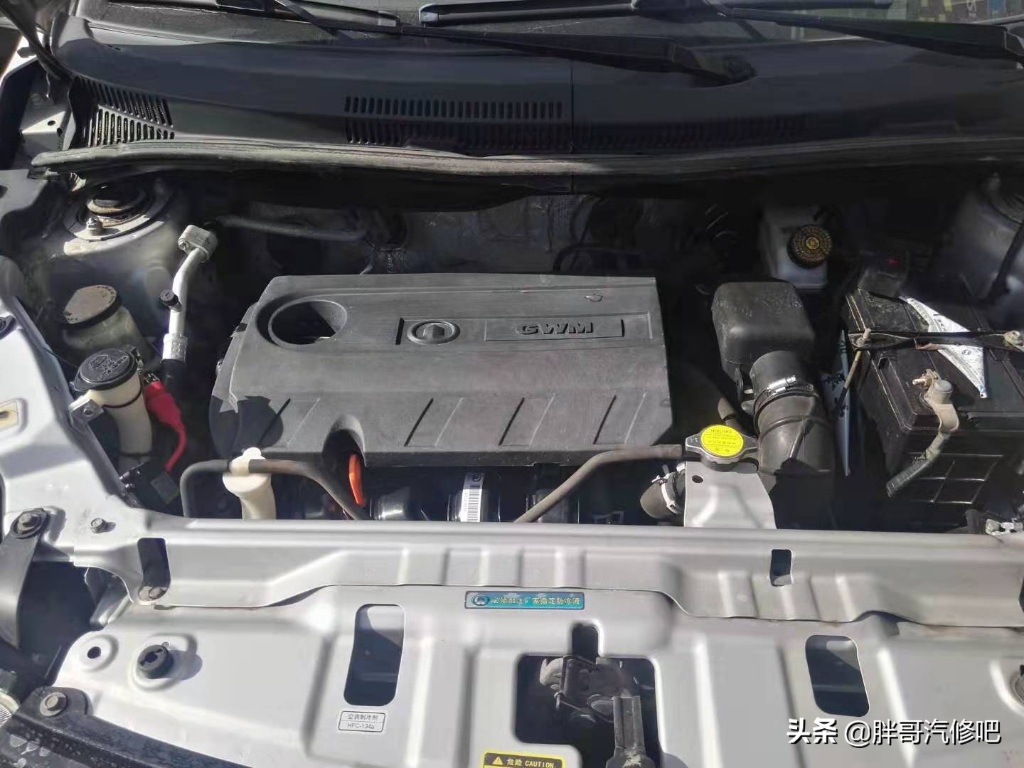 城市跨界运动小越野,马路牙子随便上,两万多元二手挂价