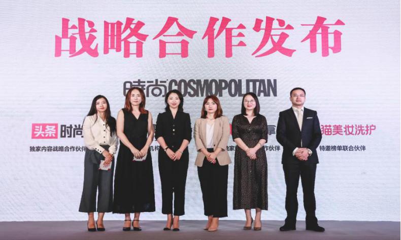 今天不聊穿搭，我们来交换故事吧！我是如何成为时尚创作者的？