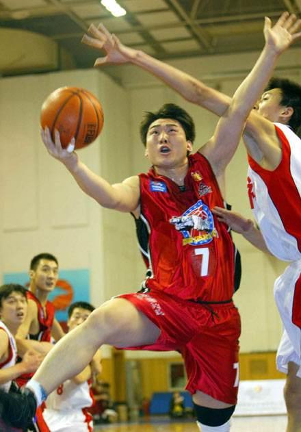 cba历史上球员单场,cba史上哪些球星砍下单场60+