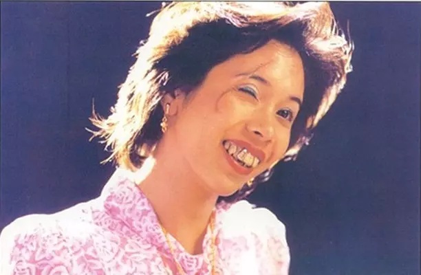 这样“丑出天际”的天后你见过吗？