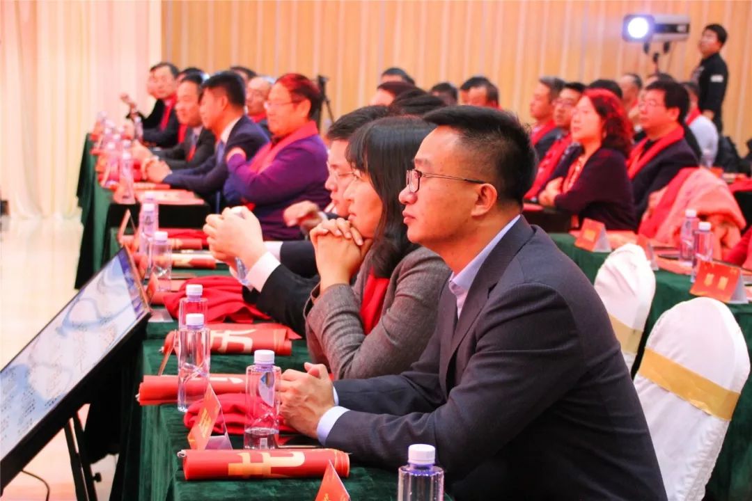 创业10年励志前行再创辉煌,圣牧高科儿童有机奶