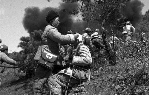 每秒100炮弹,每秒200发的炮弹