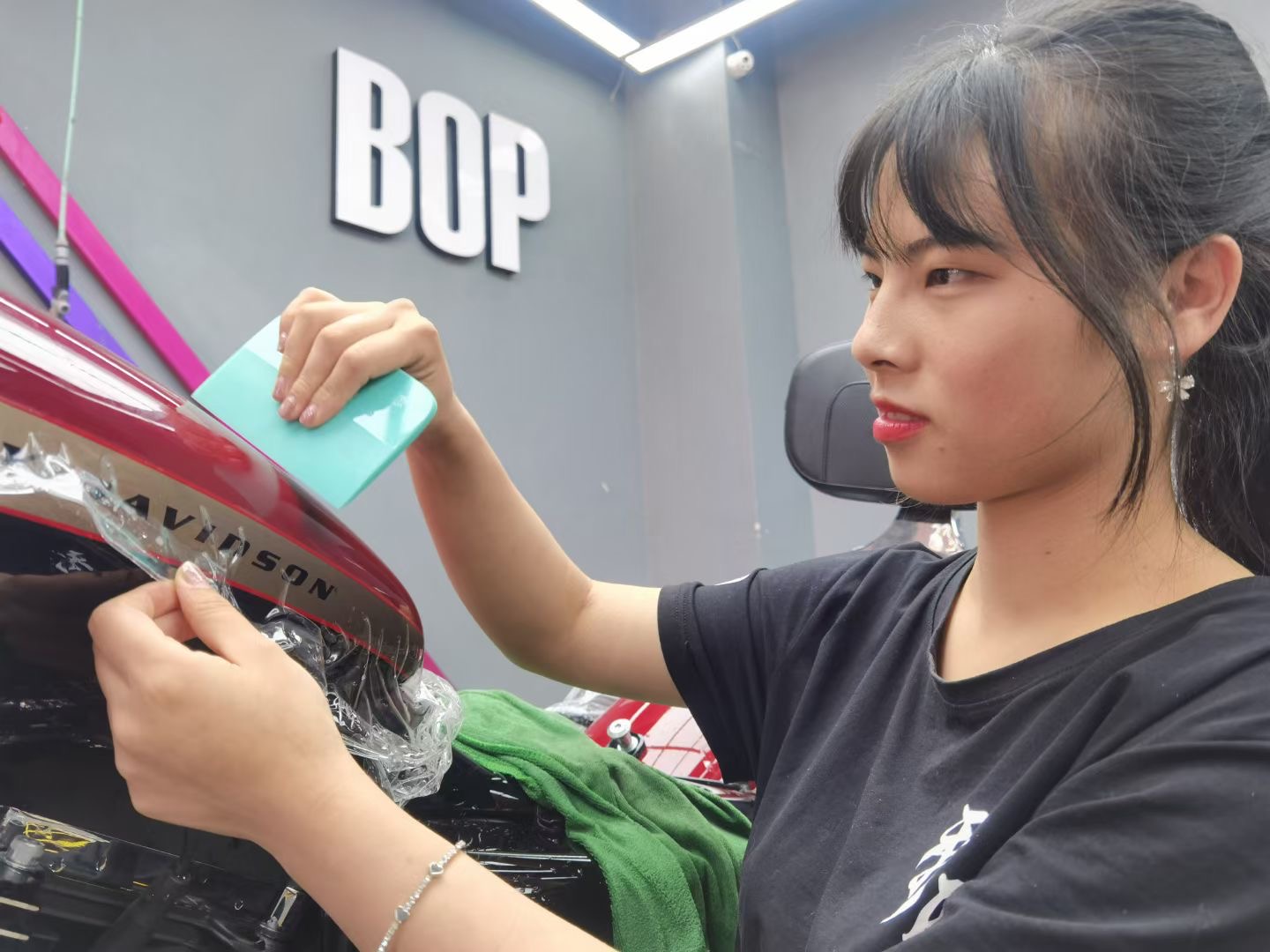 哈雷戴维森复古1200cc,哈雷戴维森1200custom定制版改装