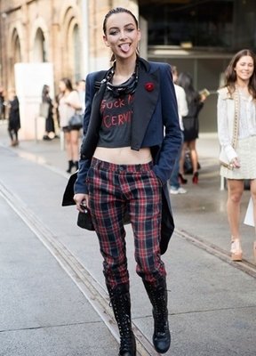 有一种“格子”叫“苏格兰风情”今年秋冬人手一件，女生们的最爱