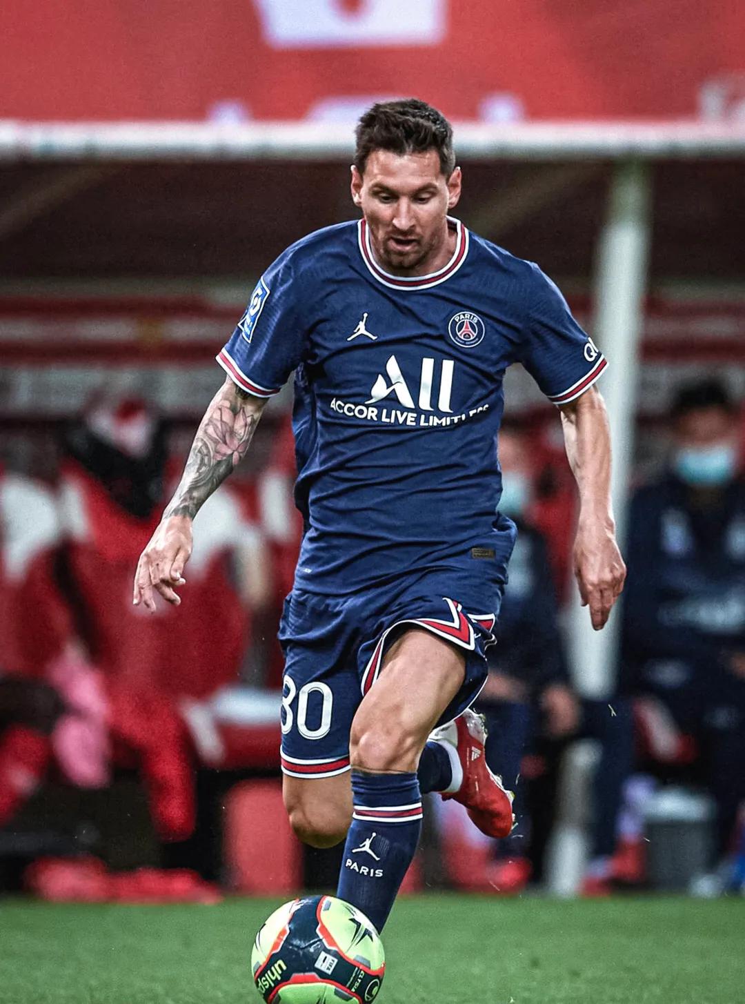 绝代双骄c罗梅西完整版,足球绝代双骄与现代的差距