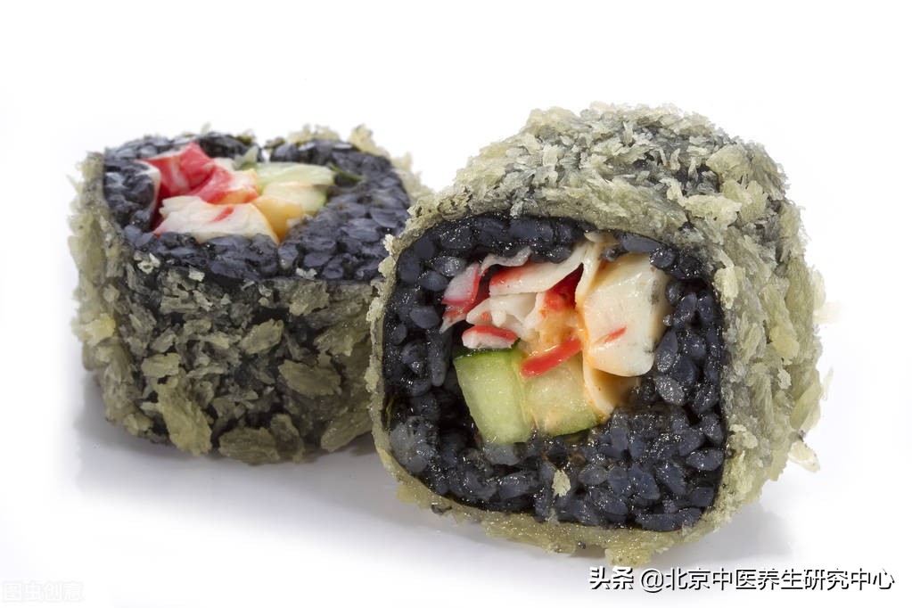 养生黑米米糊的做法,黑米养生八宝饭