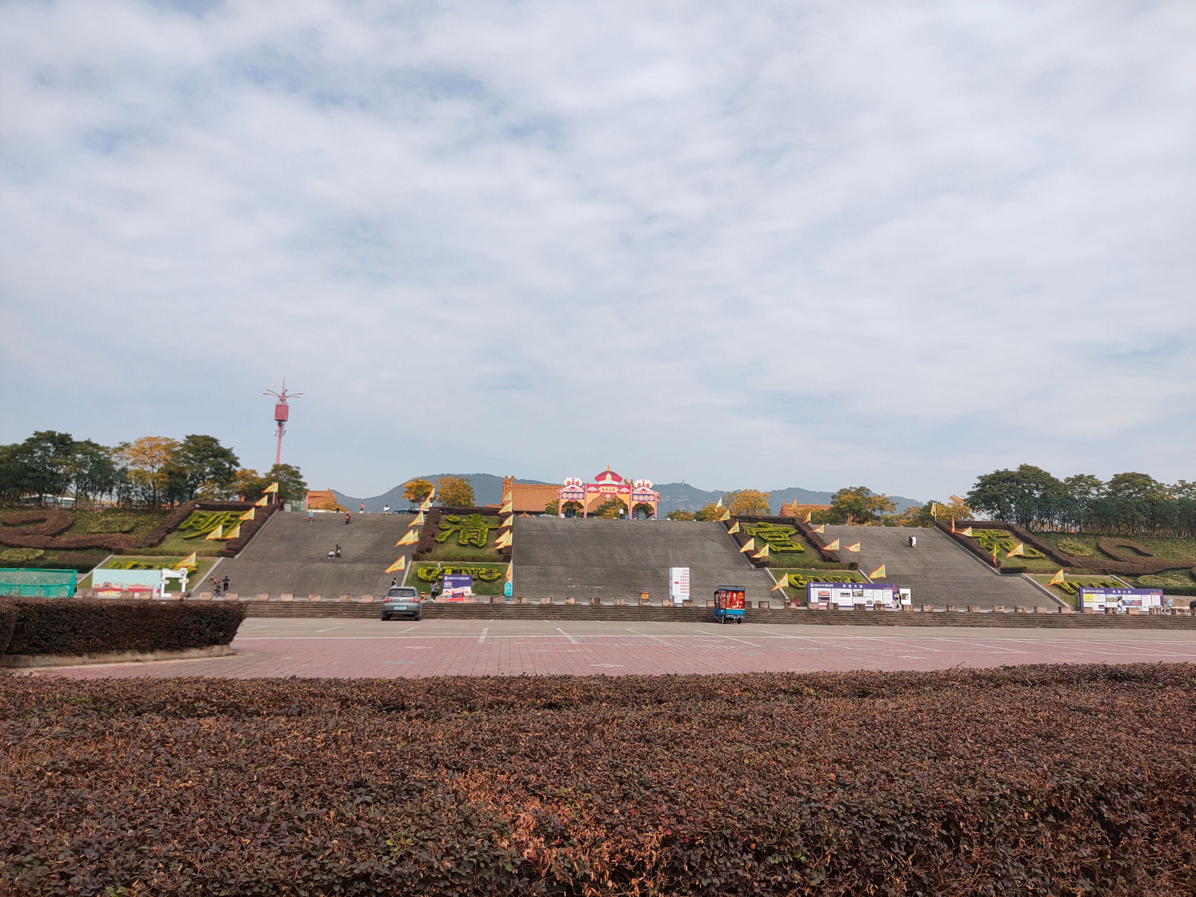 首个全马2022年超燃视频,横店马拉松2023全马颁奖直播