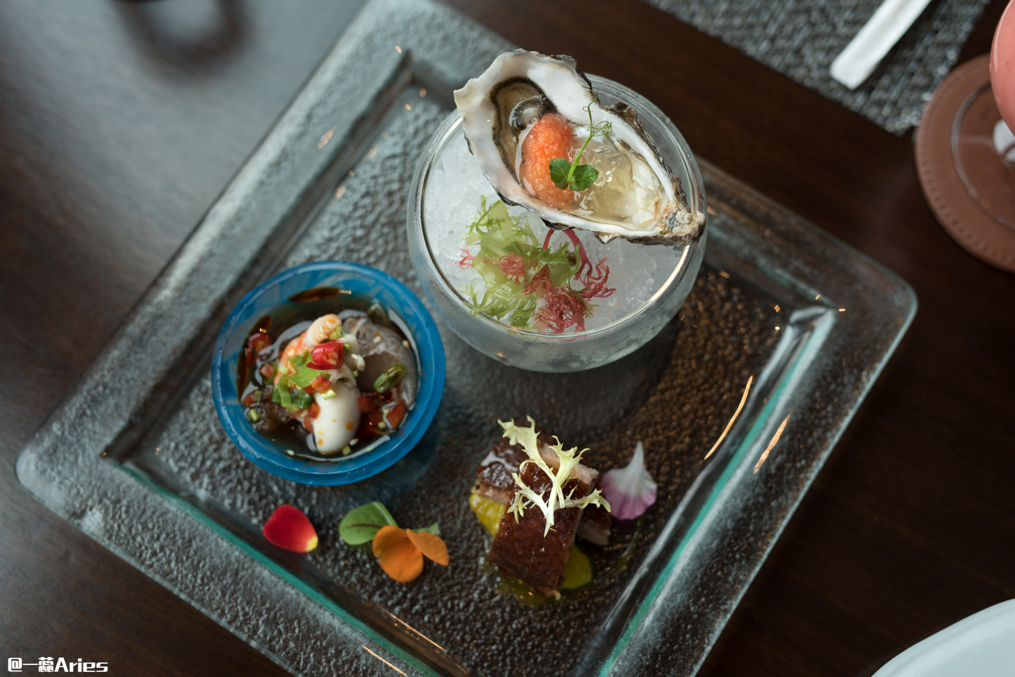 来澳门感受一下紫醉金迷,澳门一天游必去的美食街