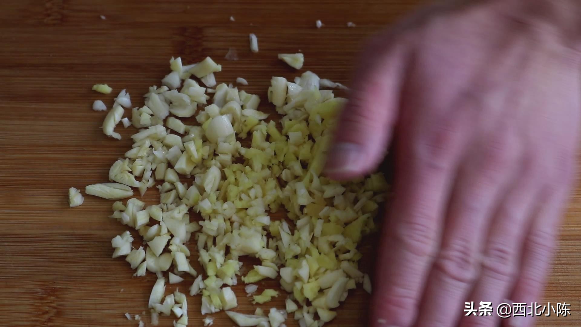 腰花爆炒家常做法怎样去腥,爆炒腰花怎么不腥