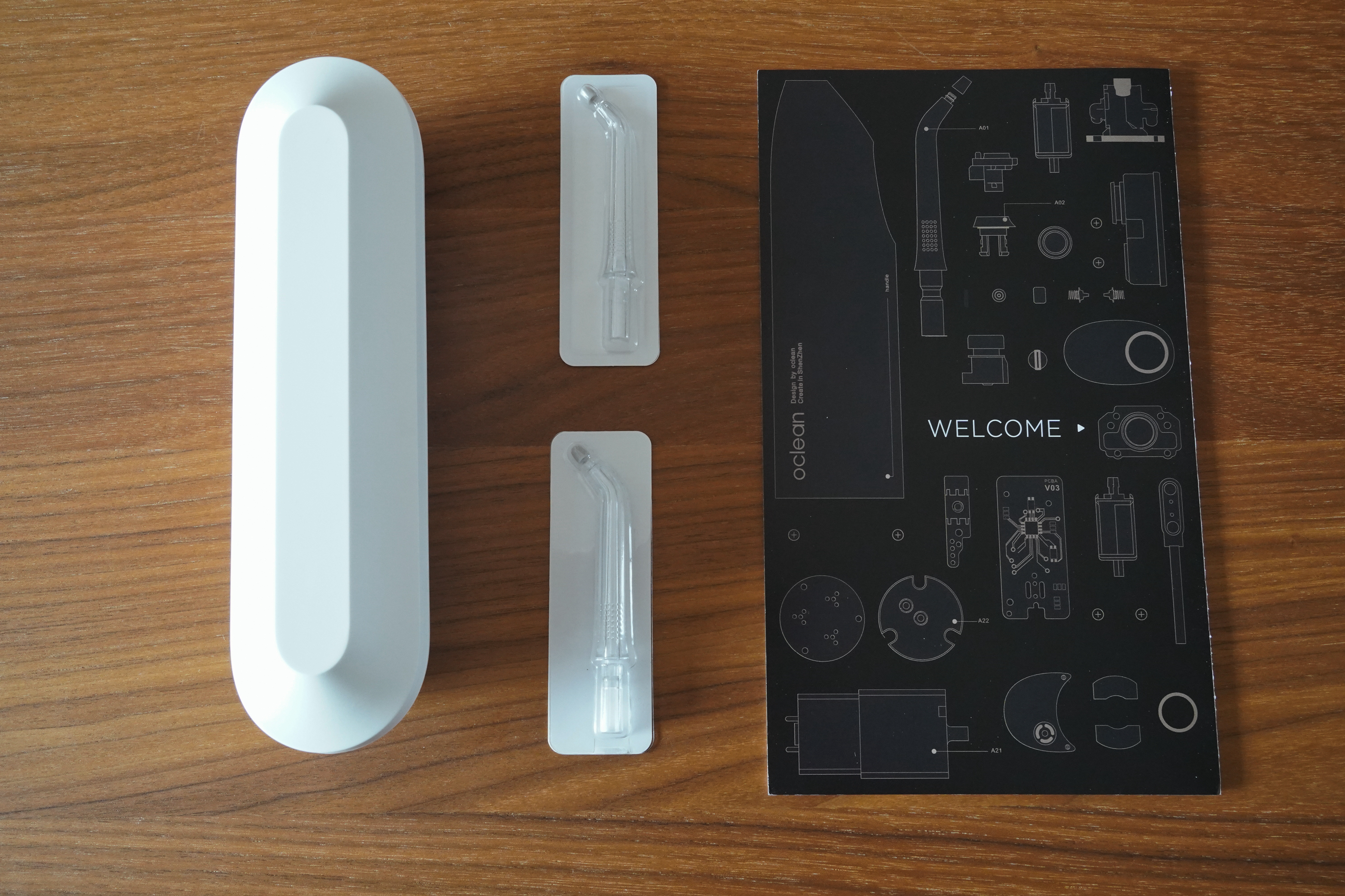 有了电动牙刷还要买便携冲牙器？洁碧、飞利浦，Oclean对比