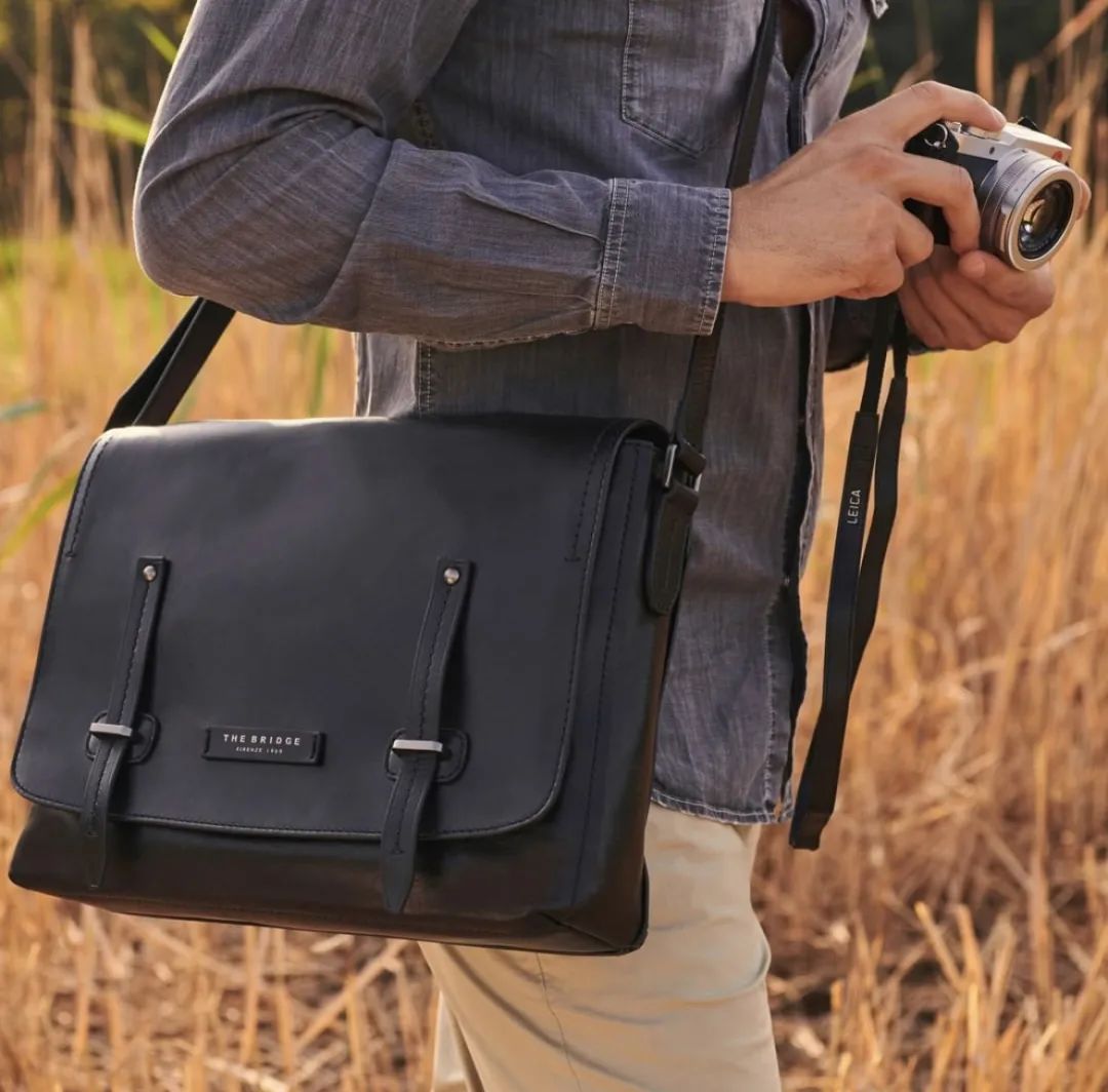 最新款男士手袋,比较常见的男士手袋品牌