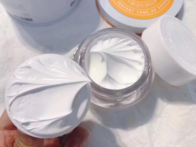 滋润面霜推荐,skii面霜滋润和清爽的哪个好用