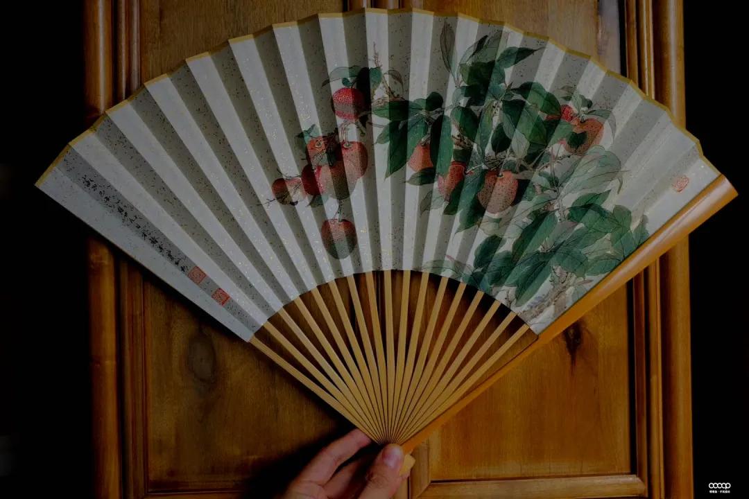 折扇几百到几万,几百到几千的折扇