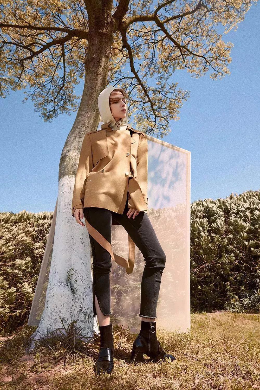 盘点阿依莲那些年夏季流行款式,阿依莲衣服测评