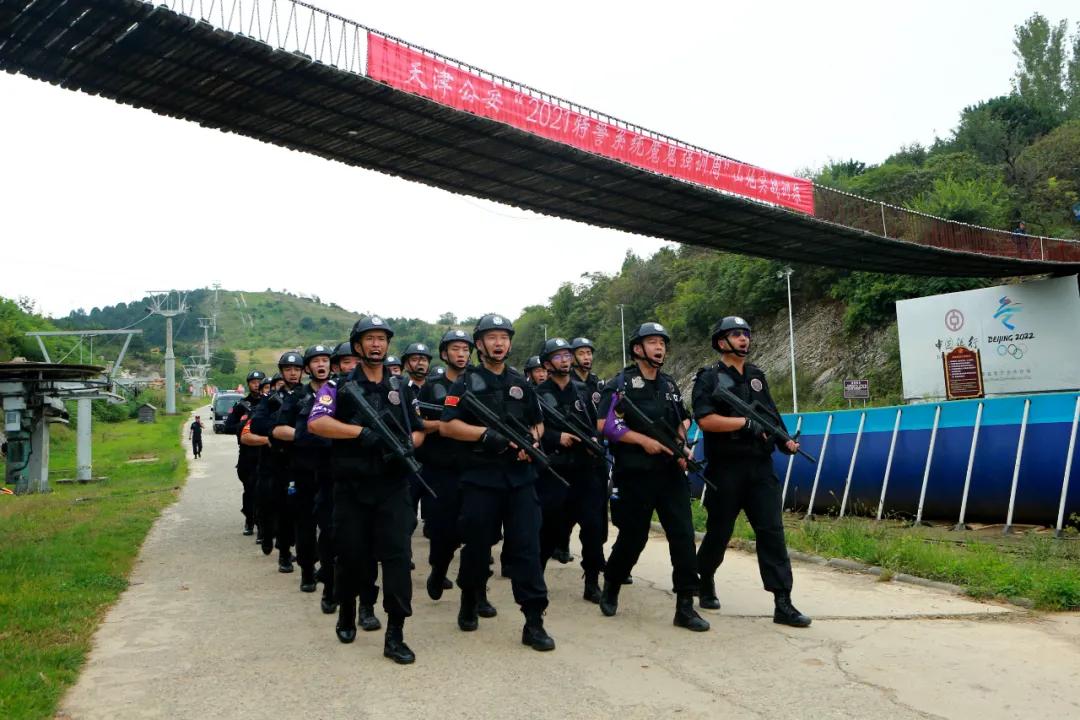 特警全面开展全警实战大练兵,燃到爆直击重庆特警实战大练兵