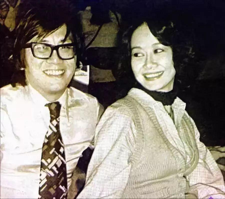 榛勯湋鎵嶅崕妯孩,榛勯湋澶у笀浣滄洸浣滆瘝