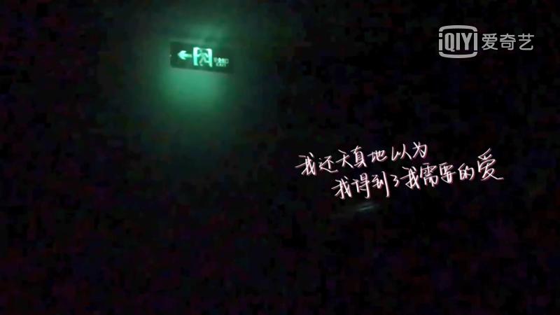 海王对海后坦诚相待,海王和海后一起甜蜜接吻