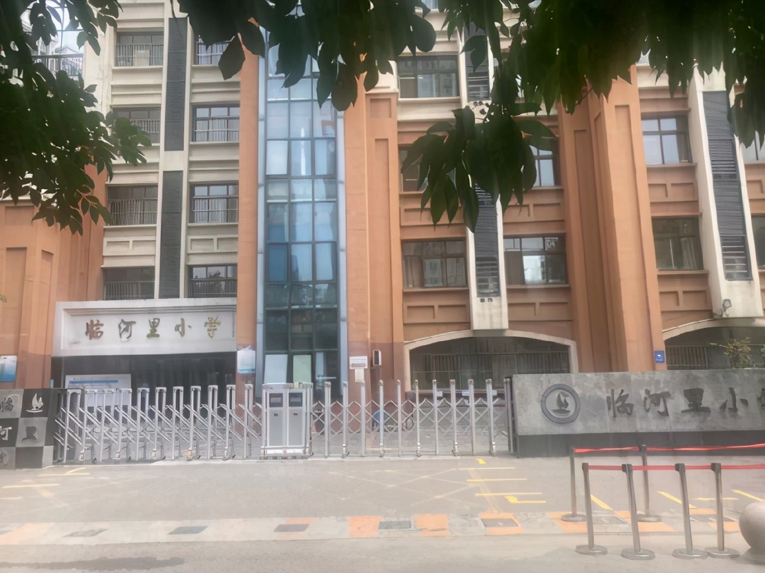 犀浦地铁旁二手房,南翔地铁旁房价二手房