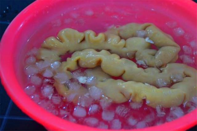 猪大肠怎么炒才脆好吃,猪大肠怎样炒才脆又好吃