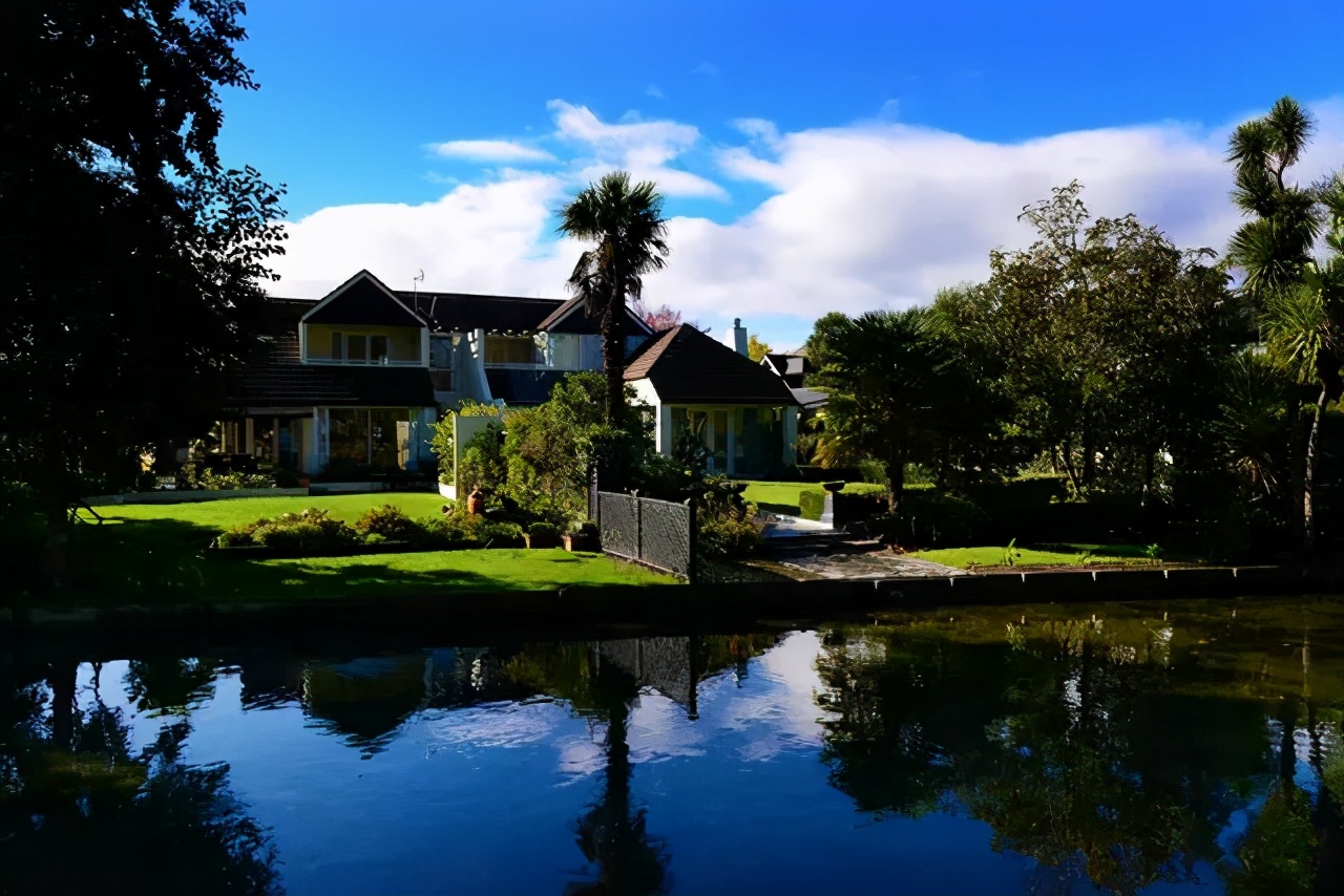 新西兰旅游地标图片,探寻新西兰基督城的英伦风情