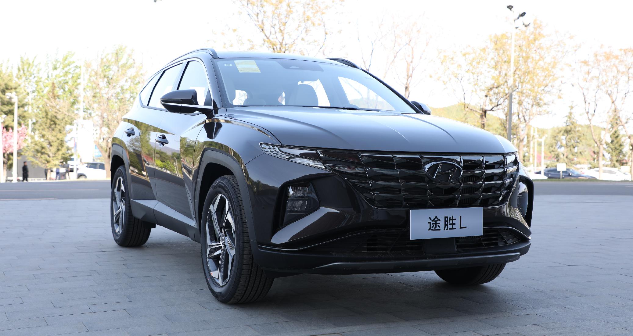 第五代途胜尊贵版有定速巡航吗,5代途胜l两驱爬坡测试