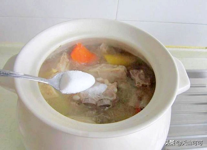 怎样炖羊肉软烂无膻味好吃,如何炖羊肉无膻味