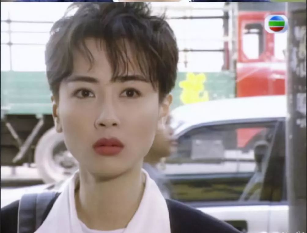 短发鼻祖袁洁莹近照图片,袁洁莹年轻时候最美的照片