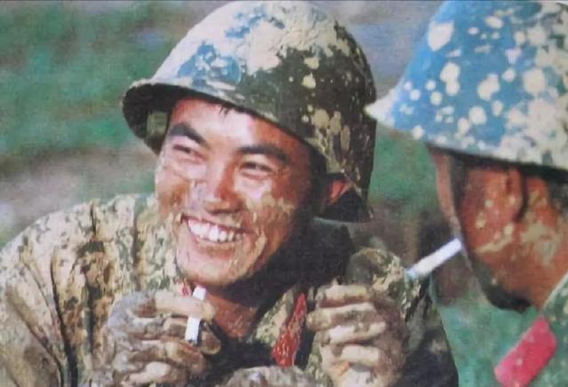 对越自卫战前线战士,对越自卫反击战战士送物资