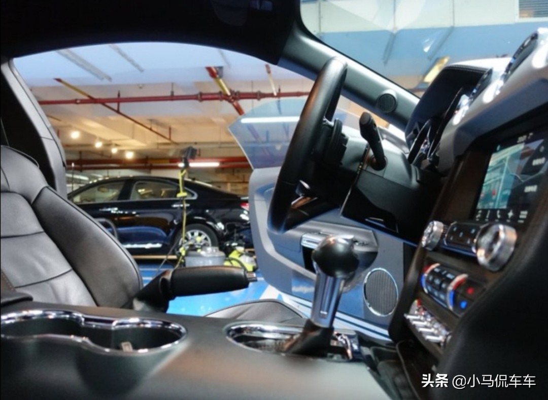 2.3t野马为什么不受待见,花30万买的车现在值5万