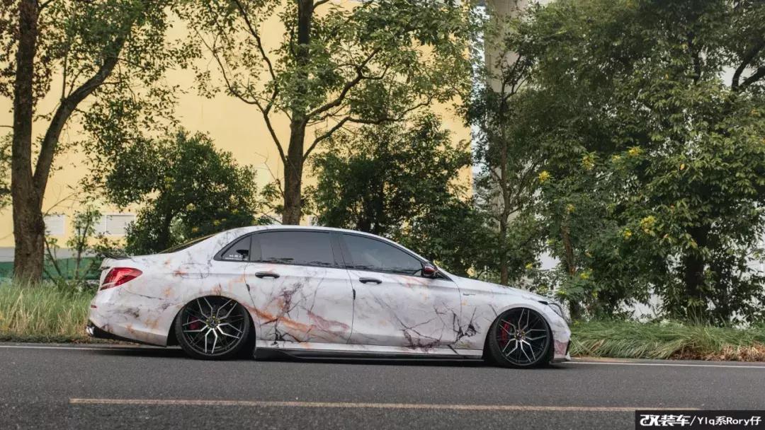 2018年奔驰e300改装黑武士,奔驰e300改黑武士加恶魔之眼