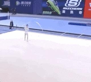 泫雅ins晒美照,泫雅携新作品回归