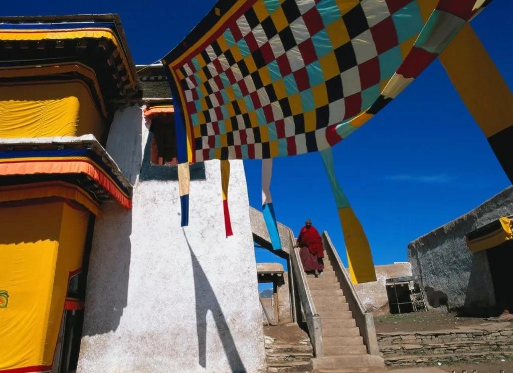 西藏最美建筑布达拉宫,著名建筑布达拉宫