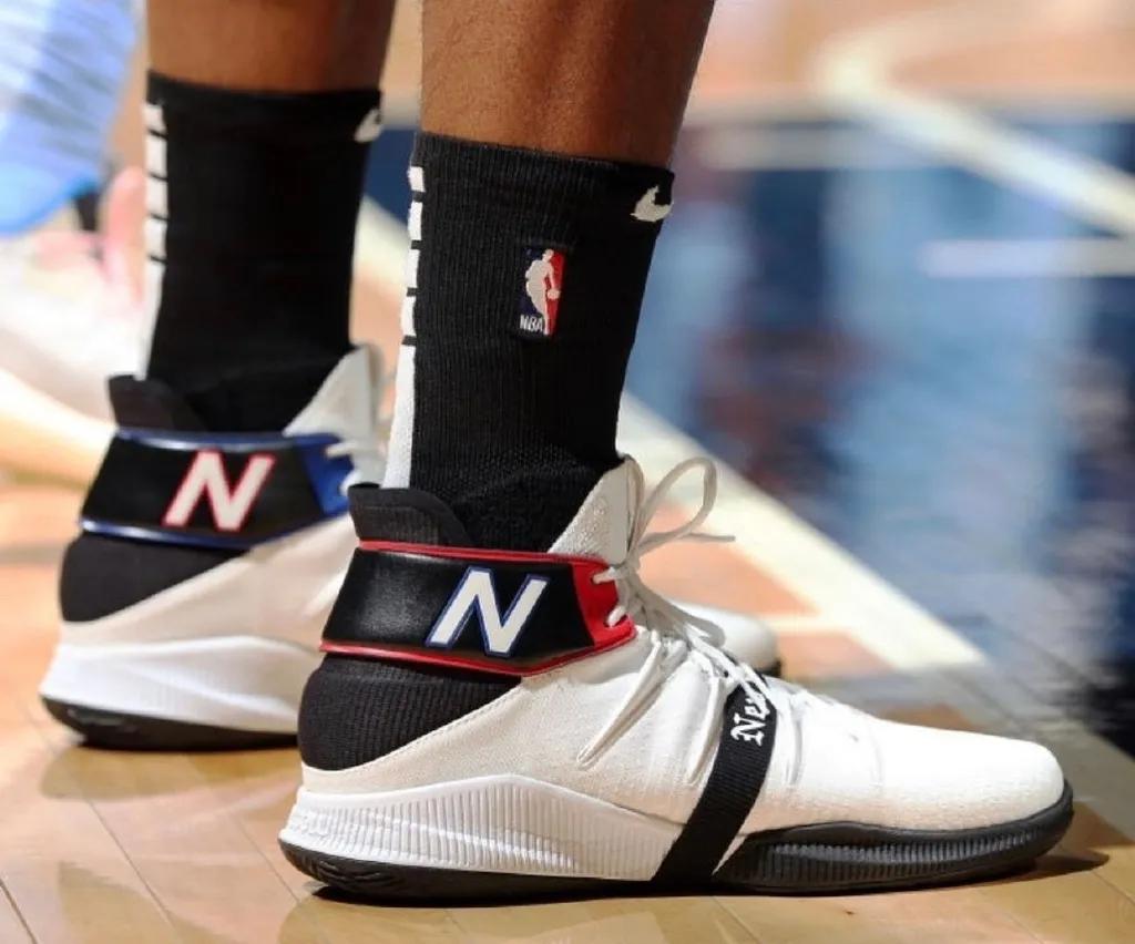 2014年总决赛伦纳德上脚的球鞋,nba伦纳德上脚