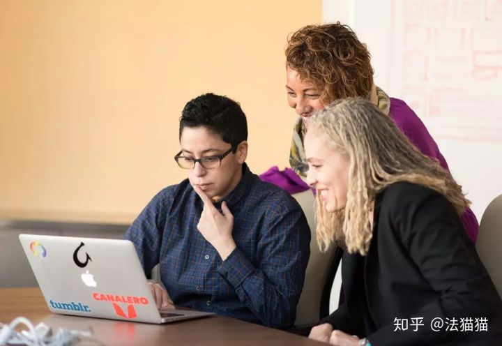 年终奖跟十三薪有什么区别,十三薪和年终奖的区别是什么