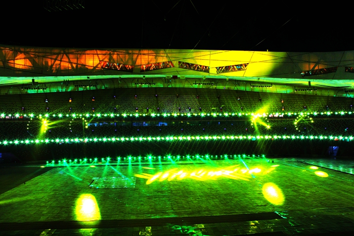 国家奥体中心灯光秀,鸟巢朝阳灯光节