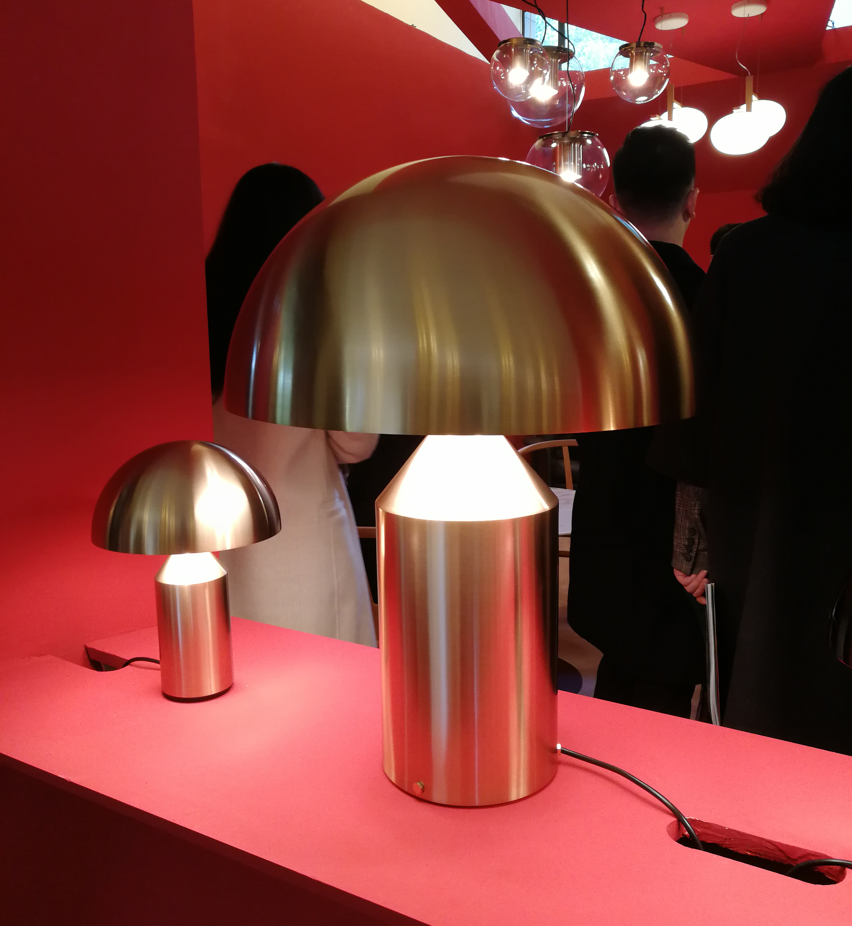 米兰家具展灯具,米兰国际家具展2004