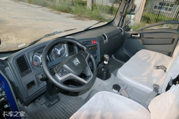 云内德威d25轻卡,云内d25发动机配法士特8挡轻卡