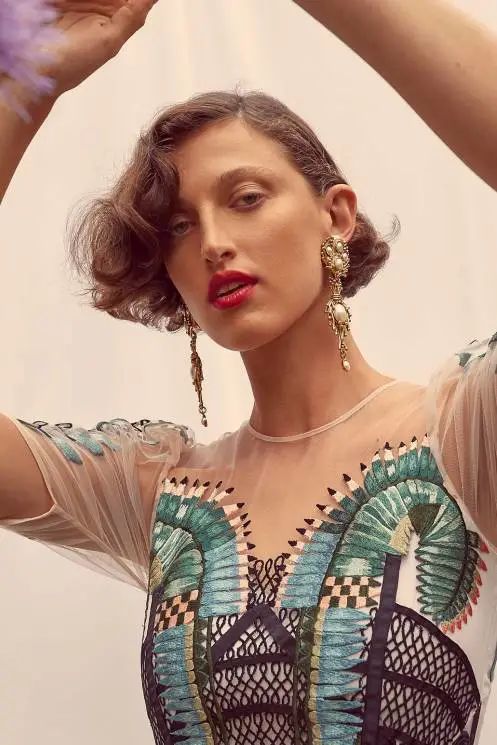 上海百场大秀时装周,百场大秀上海时装周