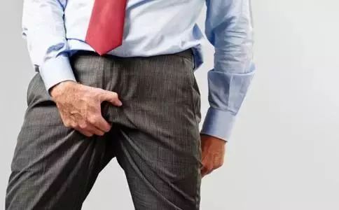 睾丸坏死被迫摘除,老人睾丸切除事件