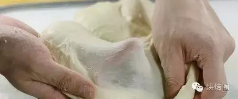 揉面如何快速出膜,手工揉面怎么出筋