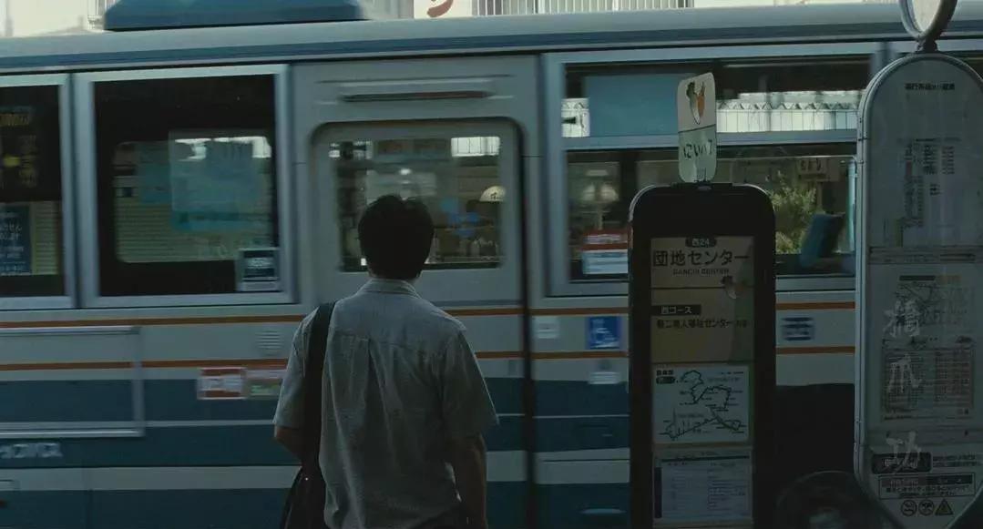 手机拍照怎么拍出电影的感觉照片,手机摄影如何拍出电影感照片