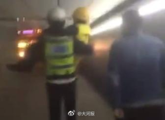 河南5地入选2018中国幸福百县；没人清运，郑东10余家饭店垃圾发臭